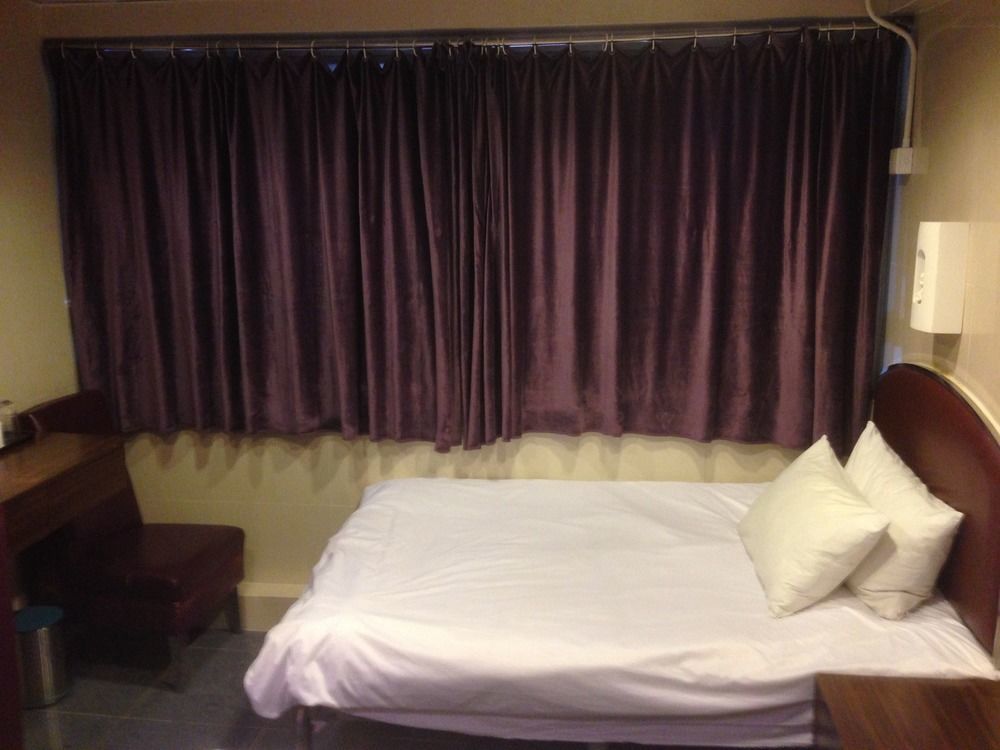Kowloon Youth Village Tsim Sha Tsui 九龙青年公寓 Hong Kong Luaran gambar