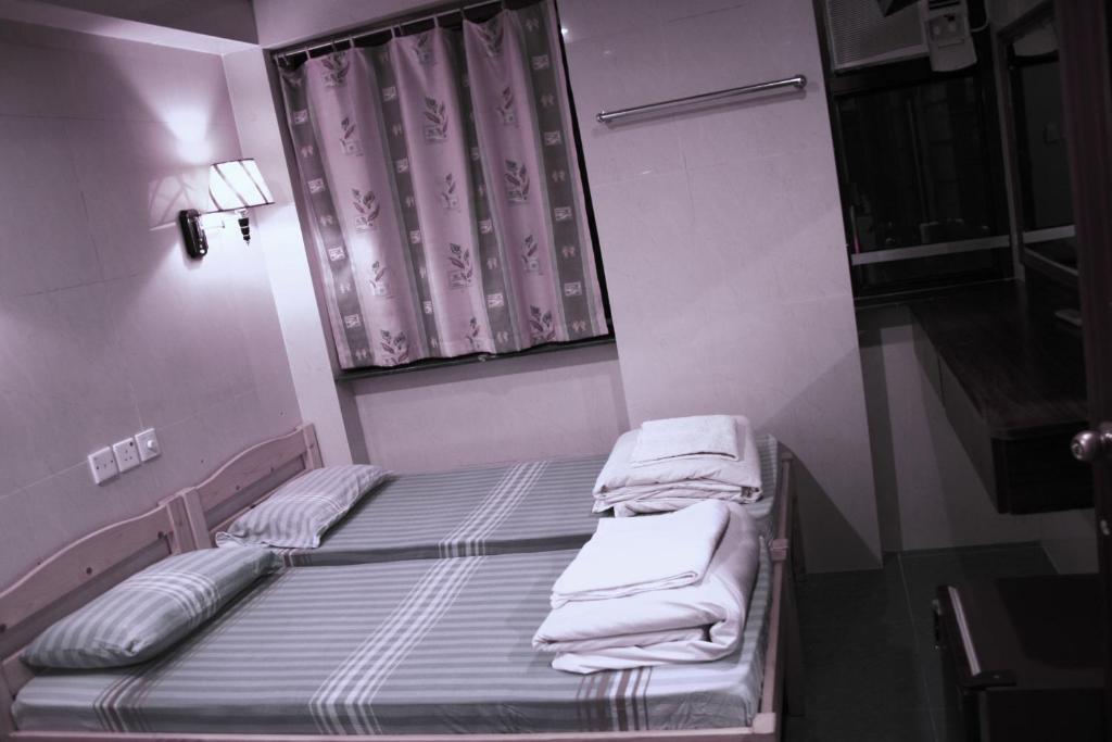 Kowloon Youth Village Tsim Sha Tsui 九龙青年公寓 Hong Kong Bilik gambar
